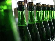 Bóng đá anh, ngoại hạng anh, lịch thi đấu euro 2012, Mừng năm mới bằng rượu rởm, 17 người chết 